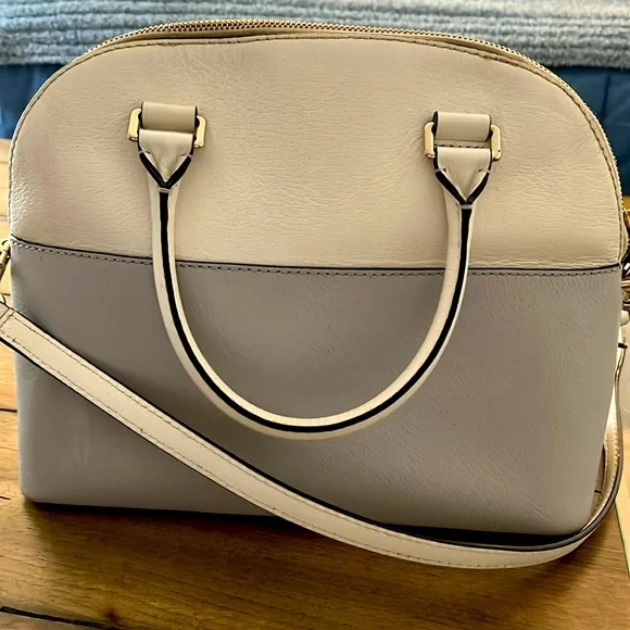 Beautiful Classic Kate Spade Sadie Dome Leather Crossbody Satchel Purse - Picture 3 of 8